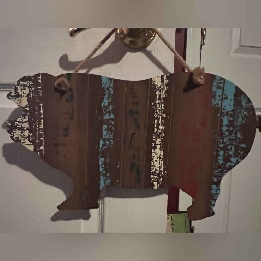 Rustic Pig Wall Decor